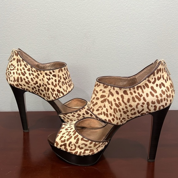 BCBGeneration BG-HELARA2 Snow Leopard Pony Size 7 - Picture 11 of 17